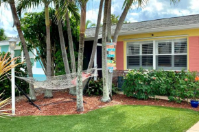 Jensen Beach Home with Hot Tub and Beachfront Tiki Hut